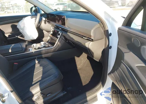 2025 Genesis Gv80 2.5T Advanced Awd from USA, damaged, VIN KMUHBESB8SU261572